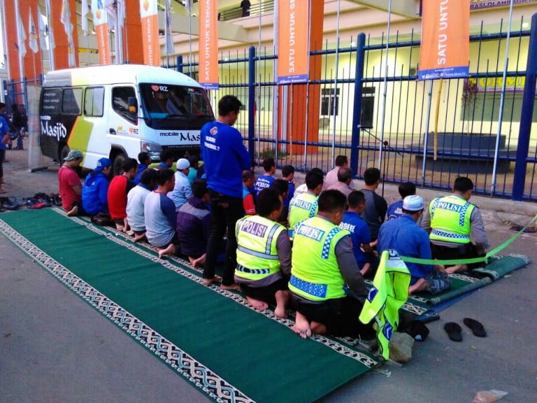 Mobile Masjid kembali meramaikan Jalak Harupat