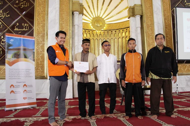 Masjid Nusantara Akan Bangun 12 Masjid di Pelosok