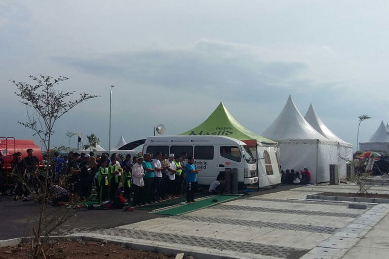 Mobile Masjid di 3rd Anniversary Bandar Udara Internasional Jawa Barat