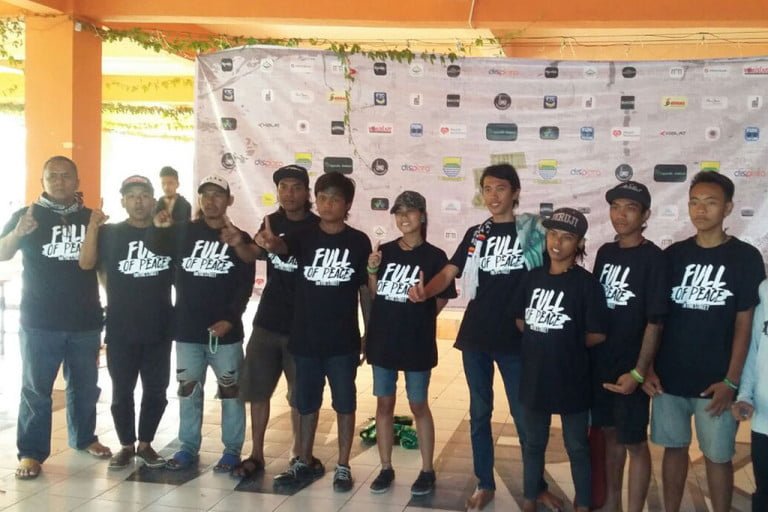 Mobile Masjid Bareng Pemuda Istiqamah dan Komunitas Punk Muslim