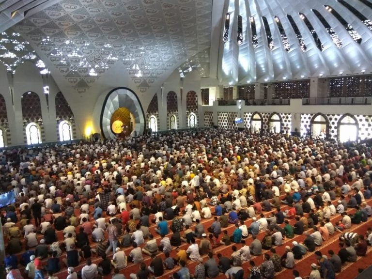 5 Faktor yang Boleh Meniadakan Salat Jumat