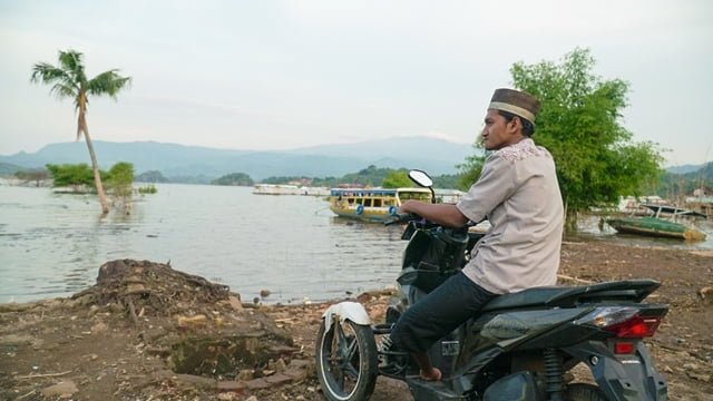 Masjid Nusantara Ustadz Abu Bakar Dai Difabel