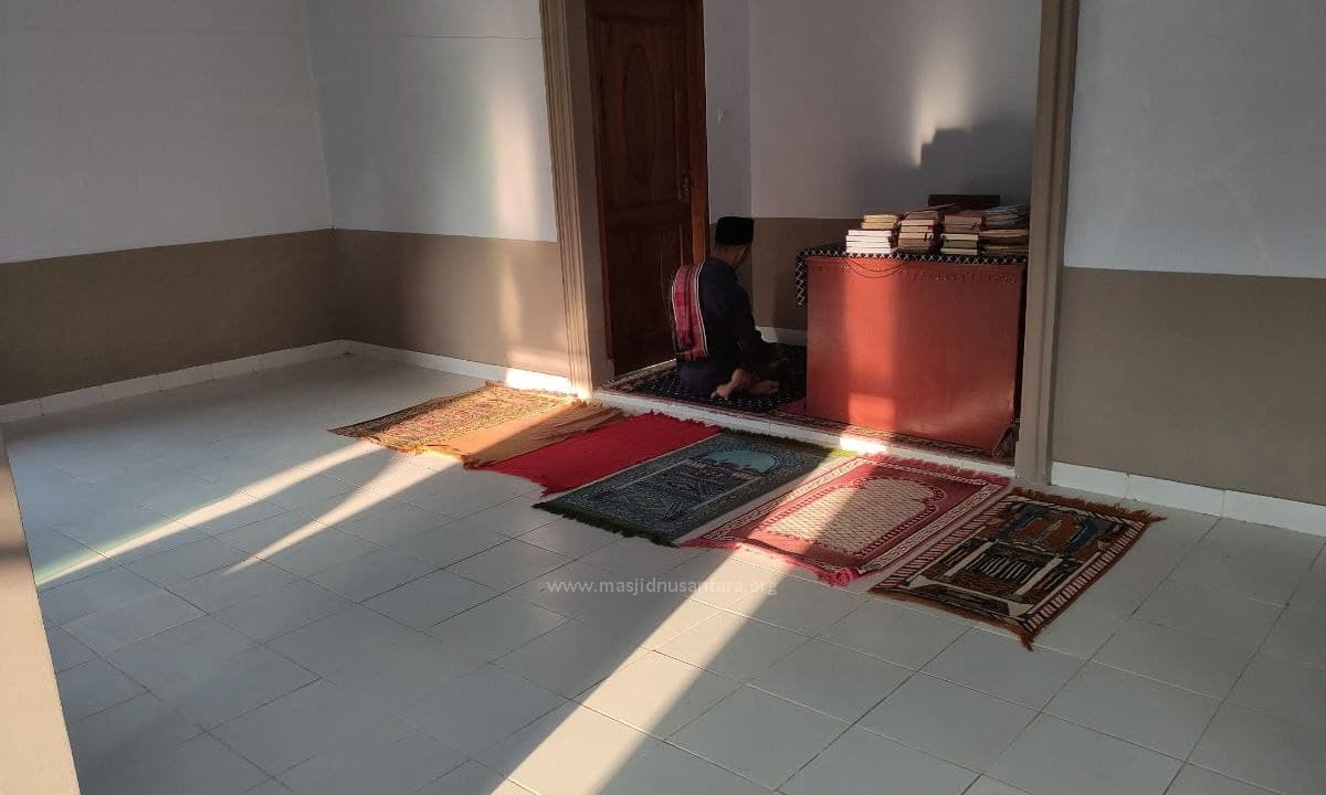 sedekah karpet masjid nusantara