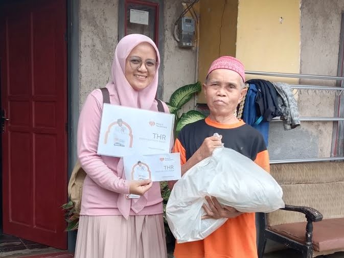 masjid nusantara penyaluran paket THR