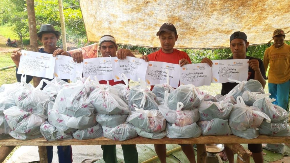 kurban masjid pelosok