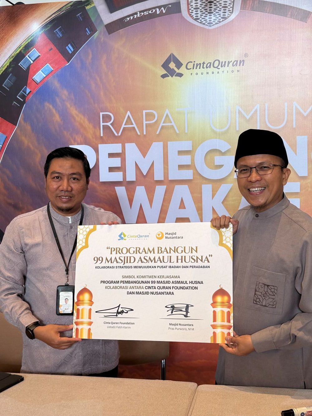 CEO Masjid Nusantara, Pras Purworo dan Founder Cinta Quran Foundation, Ustadz Fatih Karim.