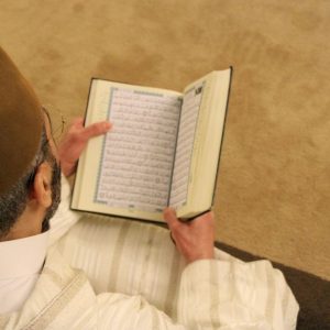 Dalil sedekah subuh