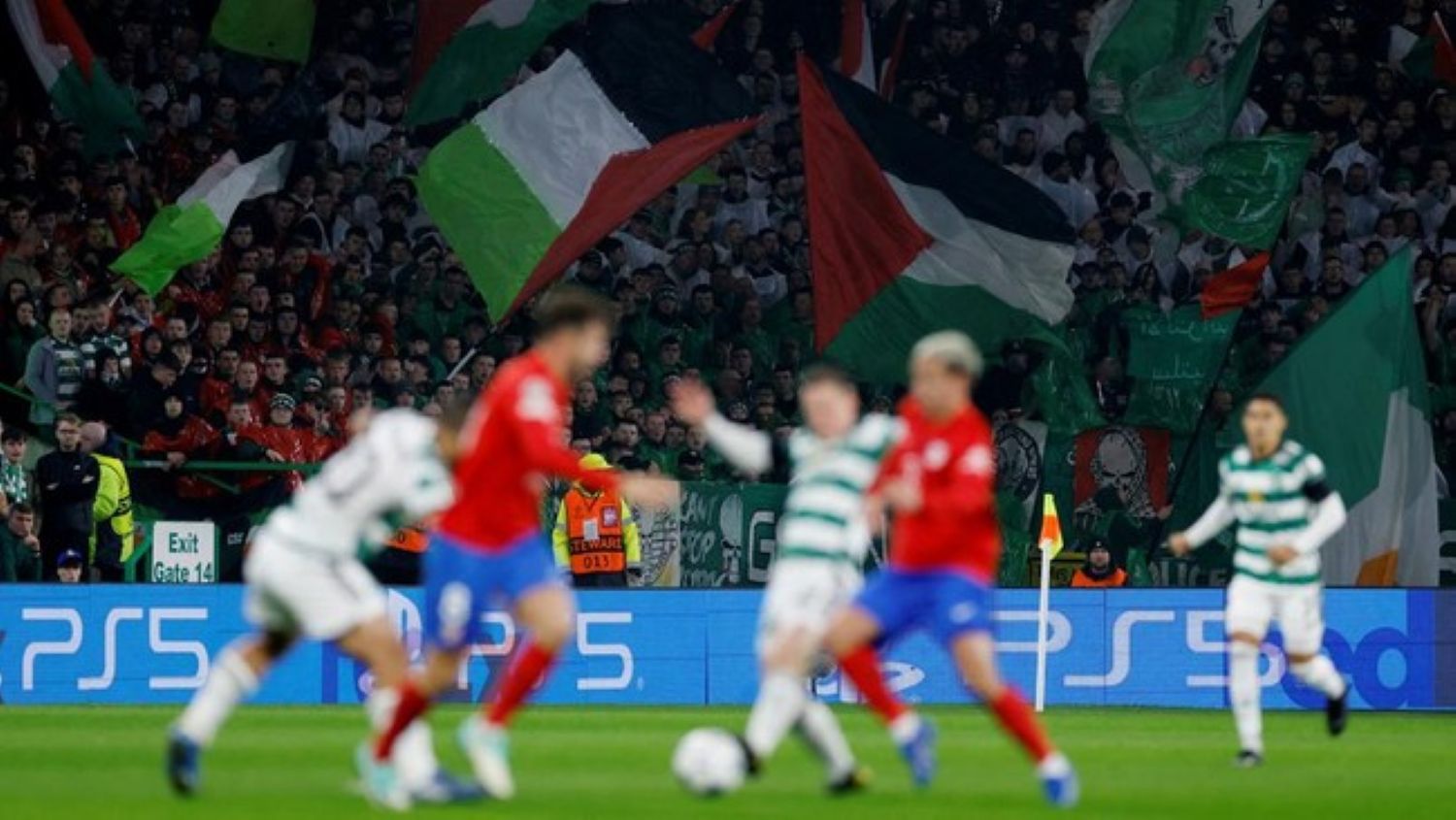 Masjid Nusantara_Palestina dalam dunia Sepak Bola Jeritan Gaza bergema di dalam lapangan Sepak Bola